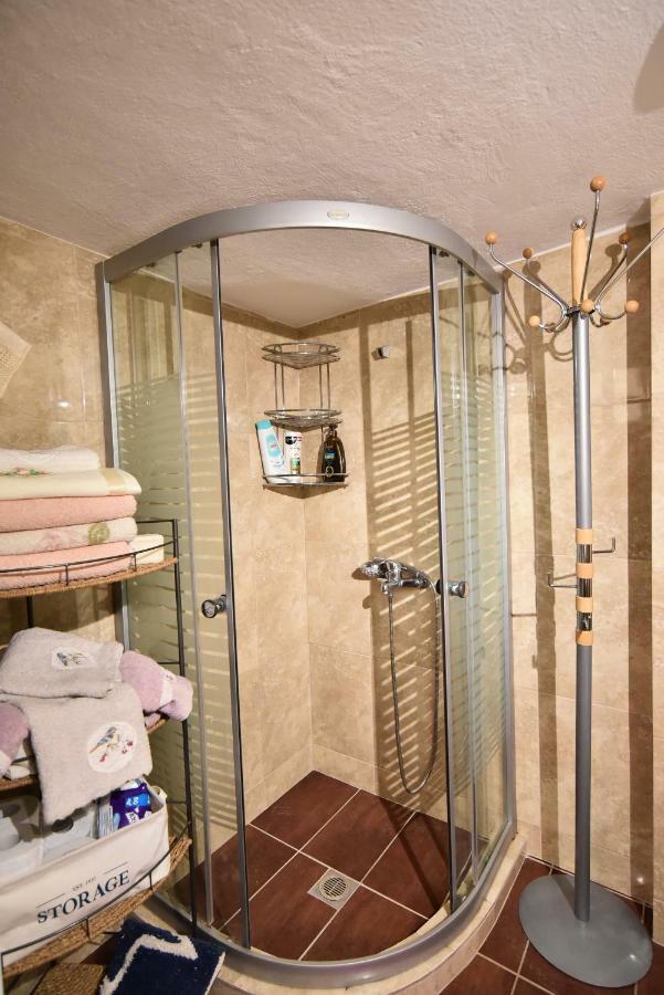 Queens Bed&Rest Luxury Apartment Cavala Exterior foto